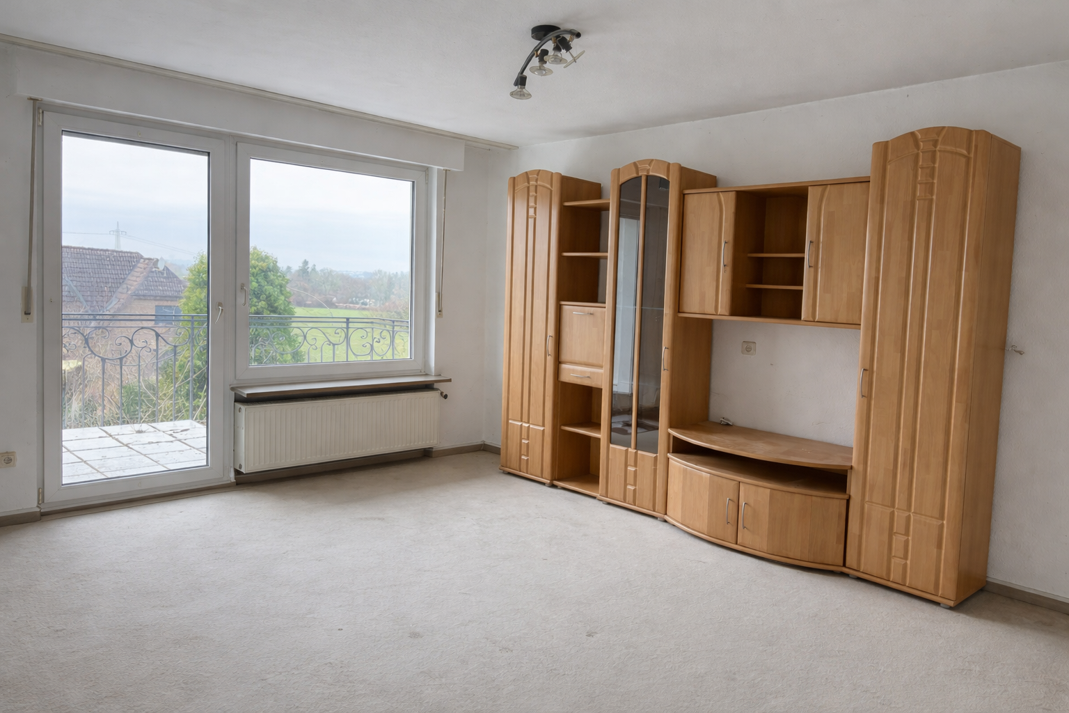 Großzügige Doppelhaushälfte mit Garten in ruhiger Lage